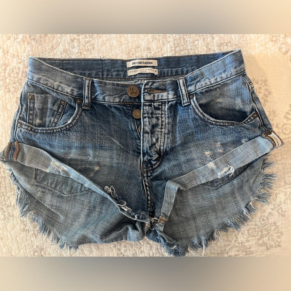 One teaspoon shorts